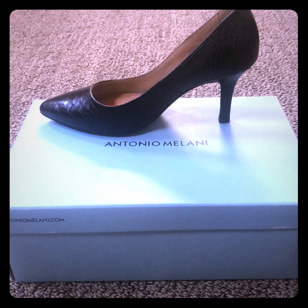 Antonio Melani Black Skin print heels